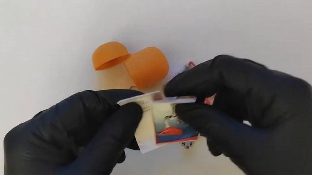 Распаковка Kinder surprise Justice League 2020 Unboxing #18 смотреть онлайн