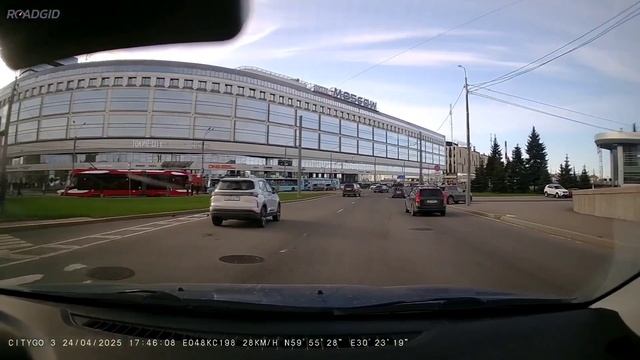 САМОКАТЫ : забава превращается в опасность... смотреть онлайн