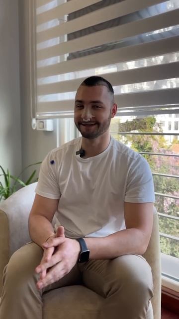 Год после Ринопластики и пересадки волос и бороды в Ту смотреть онлайн