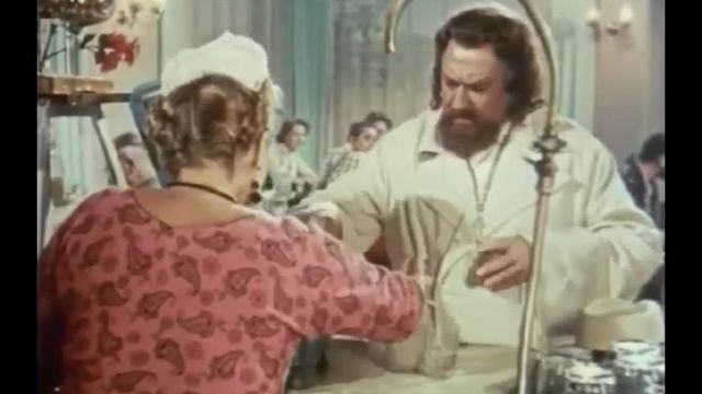 К полумерам не привык смотреть онлайн