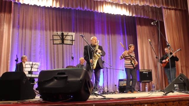 Виталий Ванчугов и «Classic Jazz Band»на фестивале в Клинцах (1) смотреть онлайн