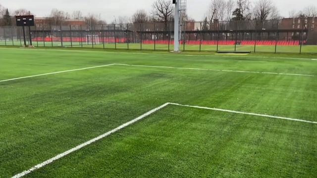 Футбольное поле на Стадионе Огонек из искусственного смотреть онлайн