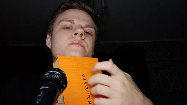 Асмр видео, на очень интресную тему, бритье в мужском салоне.🧔♂️🪒