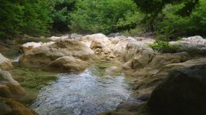 Шелест горных вод  / АСМР /  Звуки горной реки / Для медитации и отдыха / 1 час