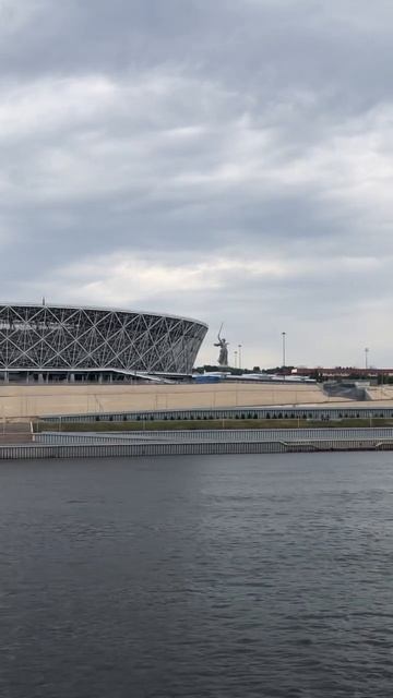 Чтобы помнили…Родина Мать г.Волгоград / теплоход Семе