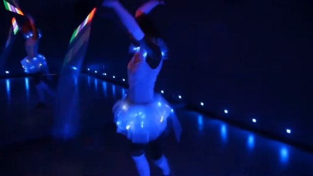 Световое Танцевальное Шоу Light Dance Show смотреть онлайн