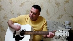 Классная песня под гитару.И заплакала берёза,призадумалась рябина.