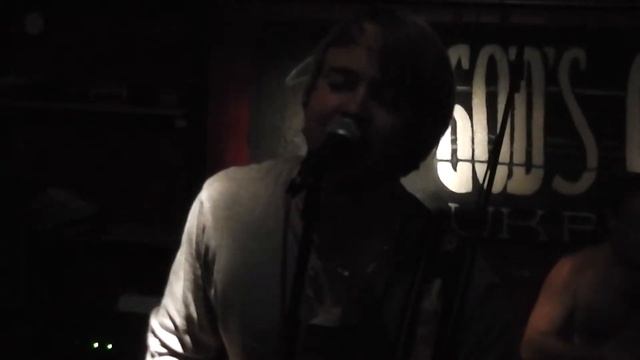 RiverBell  05.10.2013 в клубе God's Garage (г. Житомир).