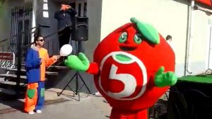 Негр поет по удмуртски