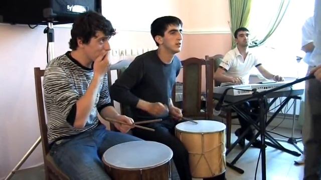 Прикололись от души в конце свадьбы смотреть онлайн