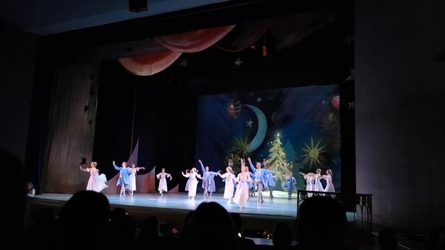 Фрагмент из балета П.И.Чайковского 