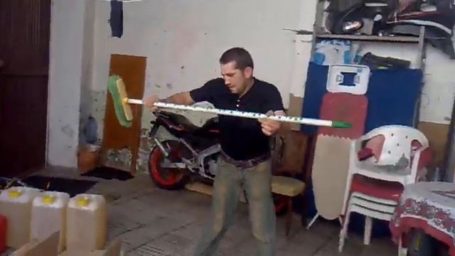 Прикольный танец с юмором . смотреть онлайн