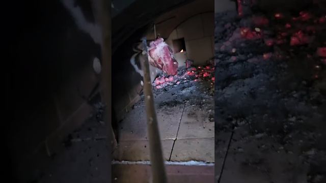 Сочное мясо из Русской печи. Не хитрый рецепт. смотреть онлайн