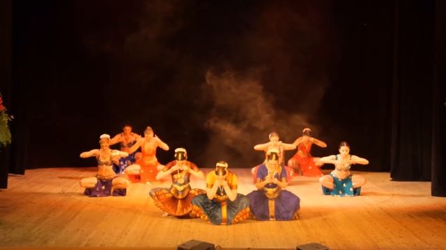 Васанта 2015 - Наваратна - Bharatanatyam & Indian Fusion смотреть онлайн