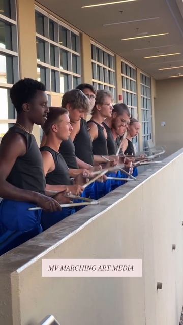 Какой синхрон!🥁 смотреть онлайн