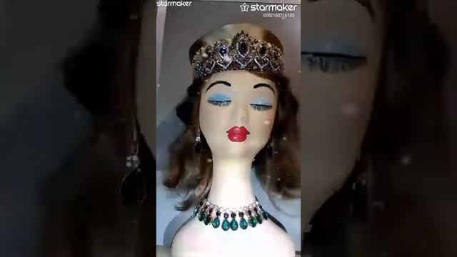 Может ты на свете лучше всех?Это мой клон😉😜#снежинка смотреть онлайн
