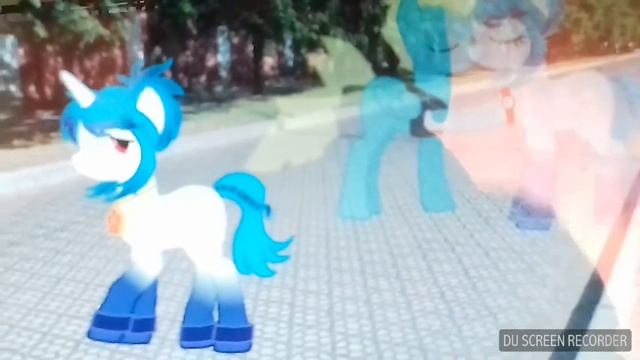 Пони клип ( она верит в любовь) смотреть онлайн