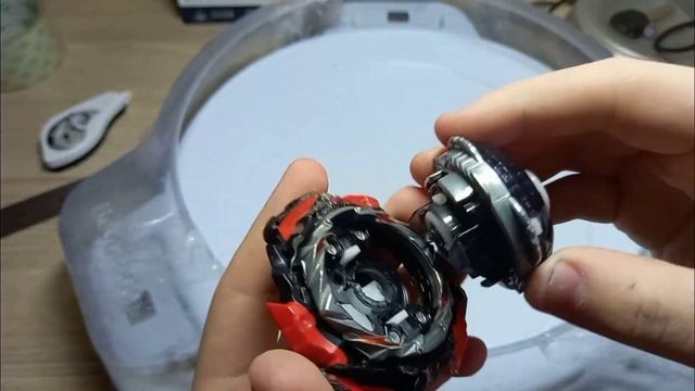 Dangerous Belial от Flame/обзор и битвы/Бейблейд Бёрст/Beyblayde Burst смотреть онлайн