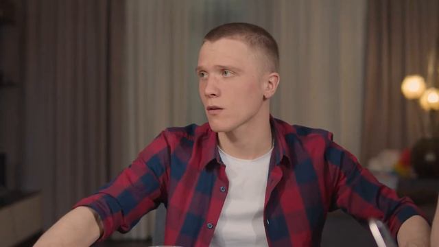 МАМ, ПАП, Я ПРОДЮСЕР (ПИЛОТ) смотреть онлайн
