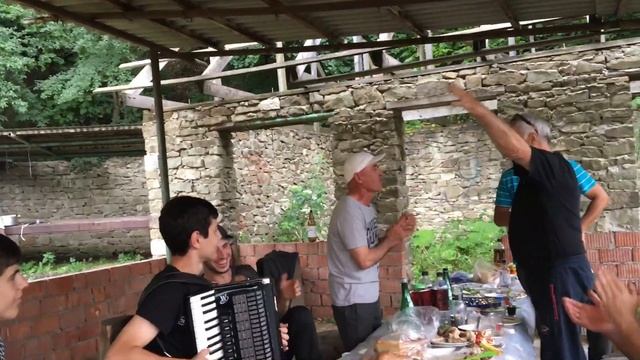 Легендарная песня. Урахи смотреть онлайн