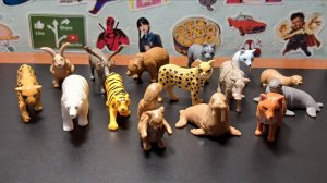 ANIMAL PLANET из Киндер-Сюрпризов \ Обзор коллекции 2015 года!