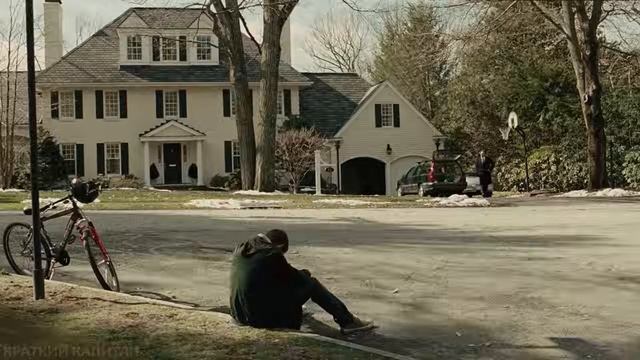 После 12 лет преданной работы его просто уволили, но потеряв всё, он обрёл то, что было бесценным