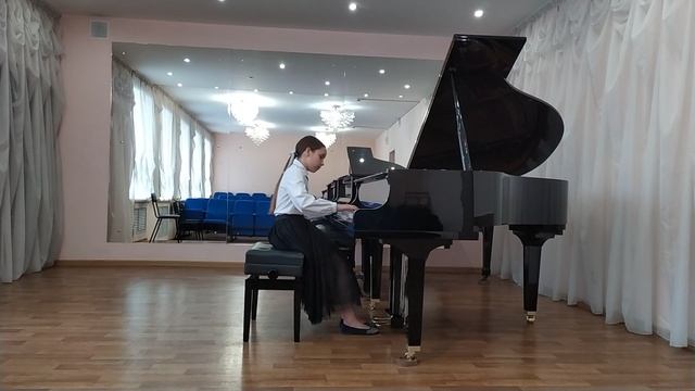 Кемерово, ЦДШИ, Рыкова Екатерина - И.С. Бах Менуэт G-dur смотреть онлайн