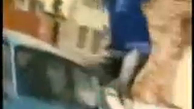 Такие авто придурки на дорогах! Жесткие приколы мочат! смотреть онлайн