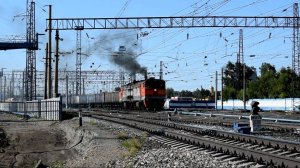 Тепловоз 2ТЭ10М-3393. Отправление на Бийск+световое приветствие.