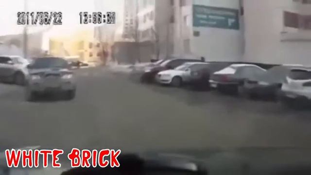 Женские приколы за рулем подборка 4 смотреть онлайн