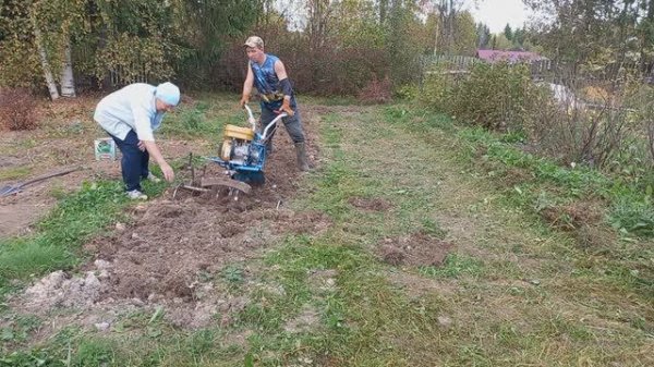 СПИРАЛЬНЫЕ ФРЕЗЫ в работе.КАРАКАТИЦЫ!!!ЭТИ ФРЕЗЫ НАЙДУТ ВСЕ,ПРОЙДУТ ПО ЛЮБОЙ ЗЕМЛЕ!!!