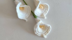 Мастер - класс крючком // Вязаные цветы крючком // Калла из пряжи // Вяжем крючком цветы