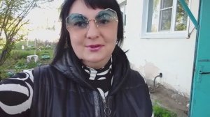 СТЫДИЩЕ ДОЖИЛИ ! СОСЕДКА НАС ПОДКАРМЛИВАЕТ, ПОШЛИ СМОТРЕТЬ ПОЕЗД ПОБЕДЫ