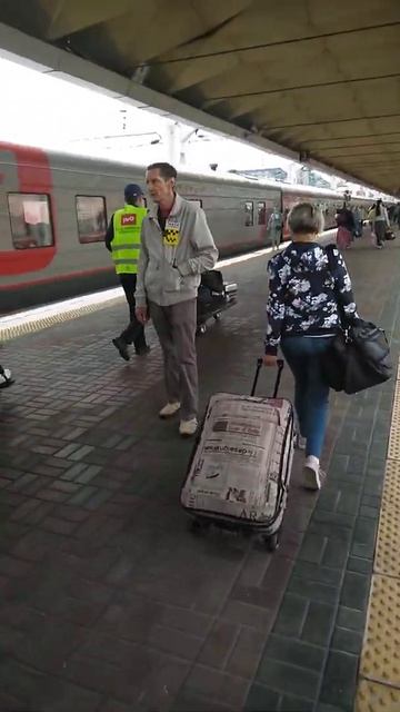 Москва.Ленинградский вокзал. смотреть онлайн