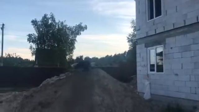 Выпрыгнул из окна в конец рабочего дня ,срочно за пивом !! смотреть онлайн