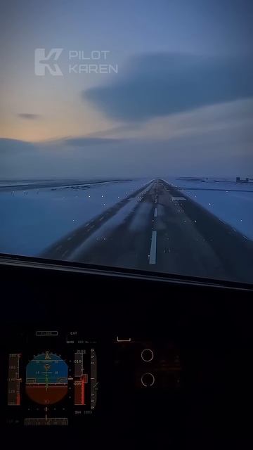 Посадка в Норильске на ВПП 19 #karenpilot #aviation #авиация #само смотреть онлайн