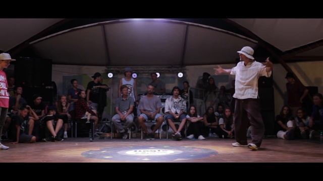 EXTREME Крым 2016. MEL vs LINA vs SMOL1 vs ТАНЧЕС /Toprock battle final/ смотреть онлайн
