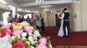 Объявляю вас мужем и женой!