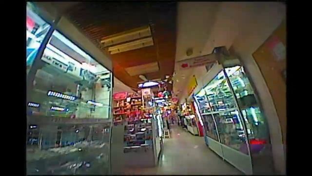 FPV полет по магазину (Emax Babyhawk) смотреть онлайн