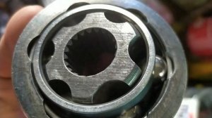 Нива Легенда. Порвало пыльник на кардане