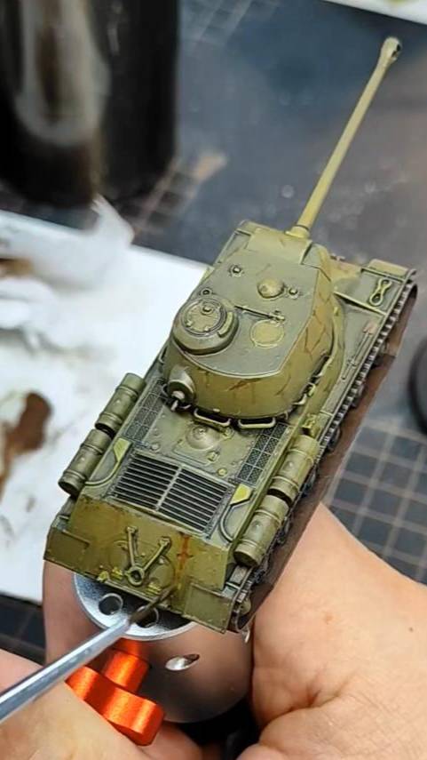 Мастер-класс в модельном кружке: ИС-2 в масштабе 1/100 от Звезды - часть 4 смотреть онлайн