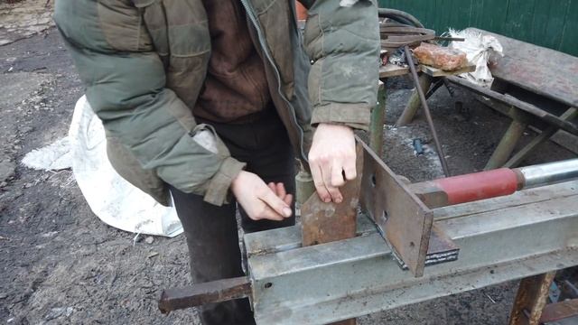 Тепер дрова не проблема.Зробили гідравлічний дровоко? смотреть онлайн