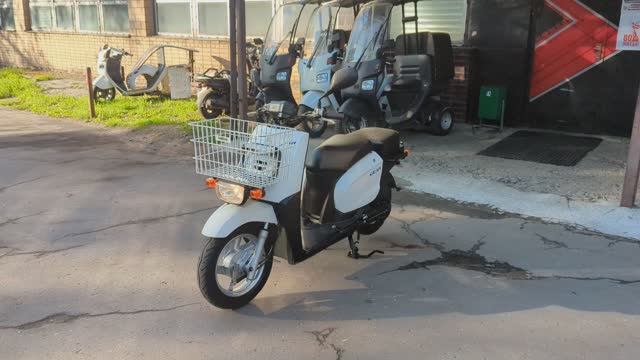 Скутер Yamaha Gear FI UA06J (121YA63) 2012 смотреть онлайн