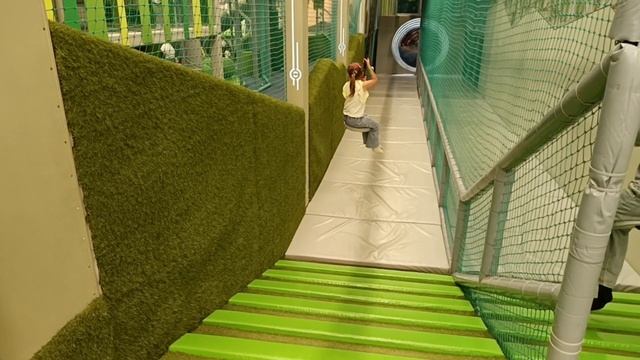 Развлекаемся 1 мая смотреть онлайн