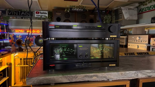 Усилитель Onkyo Integra P-308 и Onkyo Integra M-508