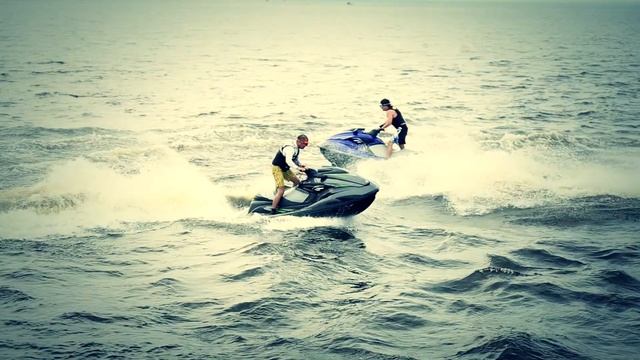 ДИСКОМАФИЯ - Летняя пора (клип 2013)