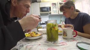 НЕПРИЯТНАЯ НОВОСТЬ КОТОРУЮ ХОТЕЛИ РАССКАЗАТЬ. Из города в деревню 806 серия