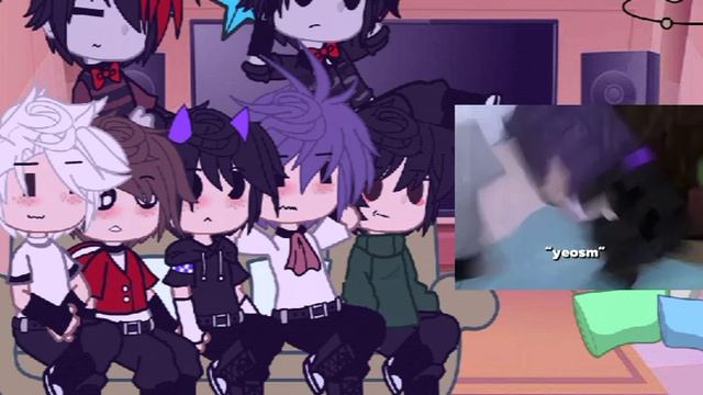 реакция Yeosm на тт •приятного просмотра и аппетита котята•💗✨🌌🧸