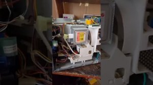 Ремонт инверторный микроволновки LG MS2595DIS /01 не греет