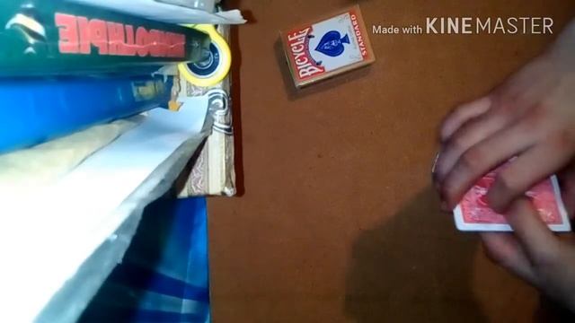 Прикольный фокус с картами!!! смотреть онлайн